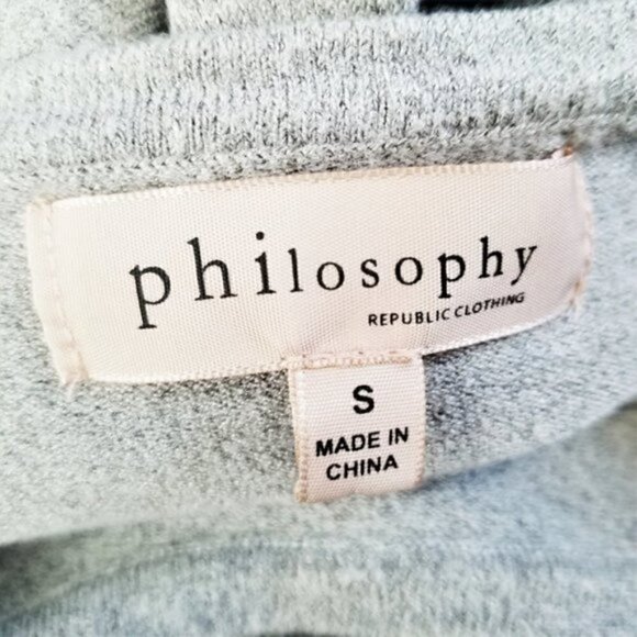 Philosophy Grey Slouchy Oversized 3/4 Sleeve Knit - Picture 4 of 7
